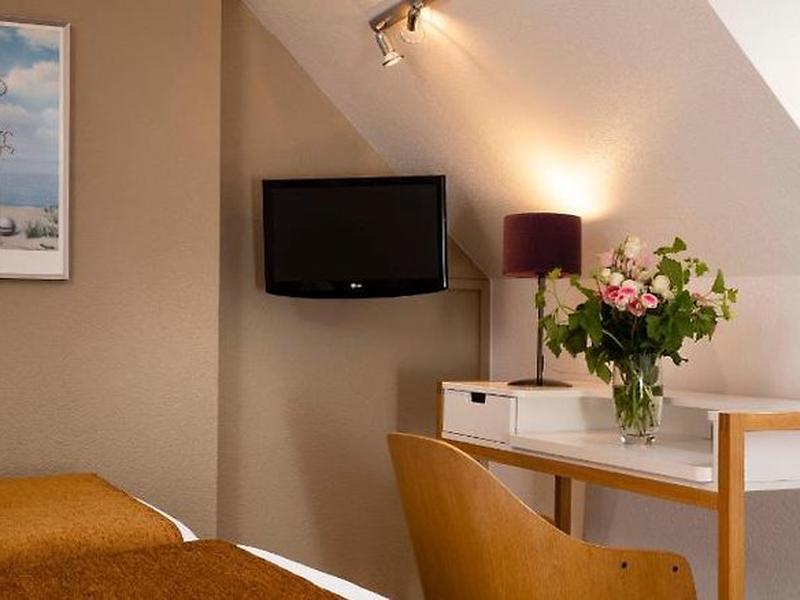 6EEB4C3CCFA744C59F9B47288469C05B