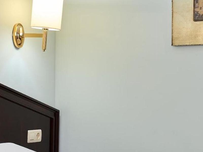 519B467D7CBF03EA319CB99D8876B84F