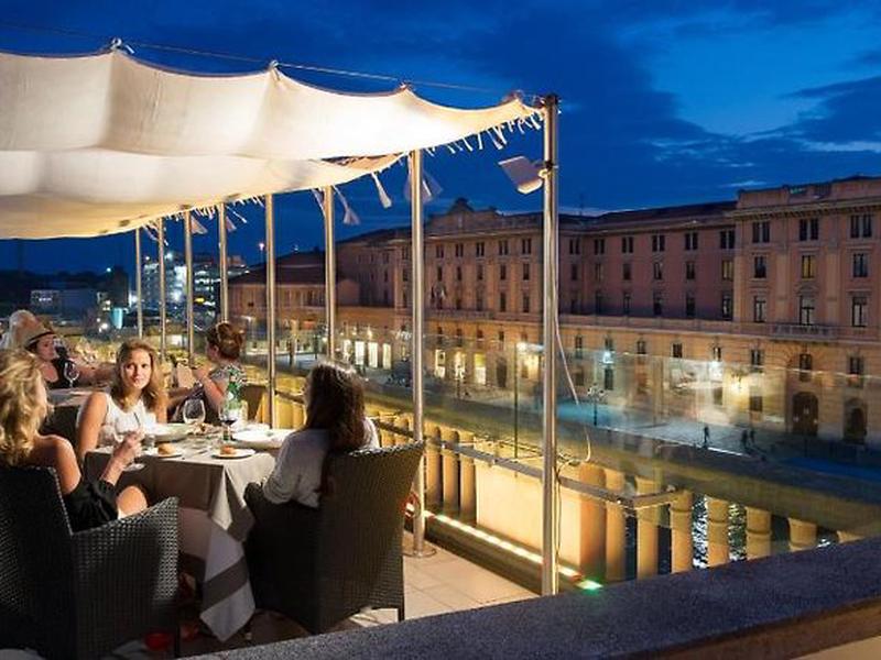 A00A8718AFE08492FB8E18F4B4079D98