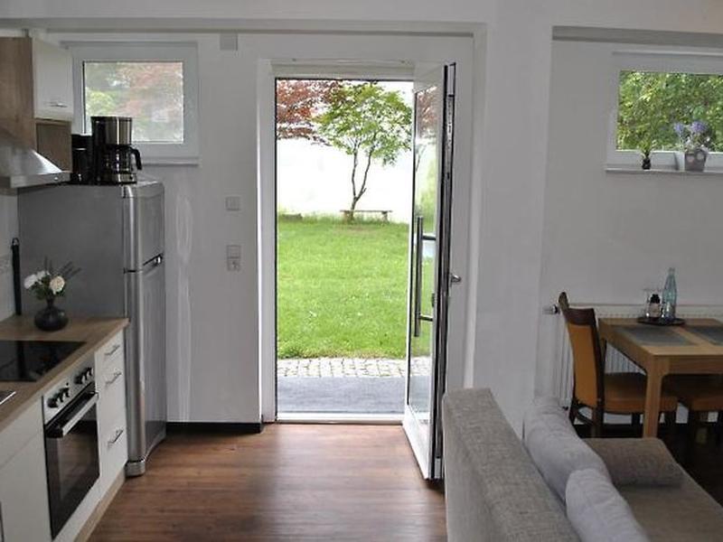 5C06C8F3D9BF0360C35F233DF7967EDB