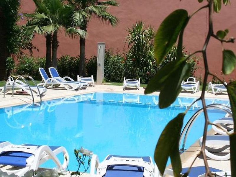 DEFEC527029860FAEADDECDE15AA8BBD