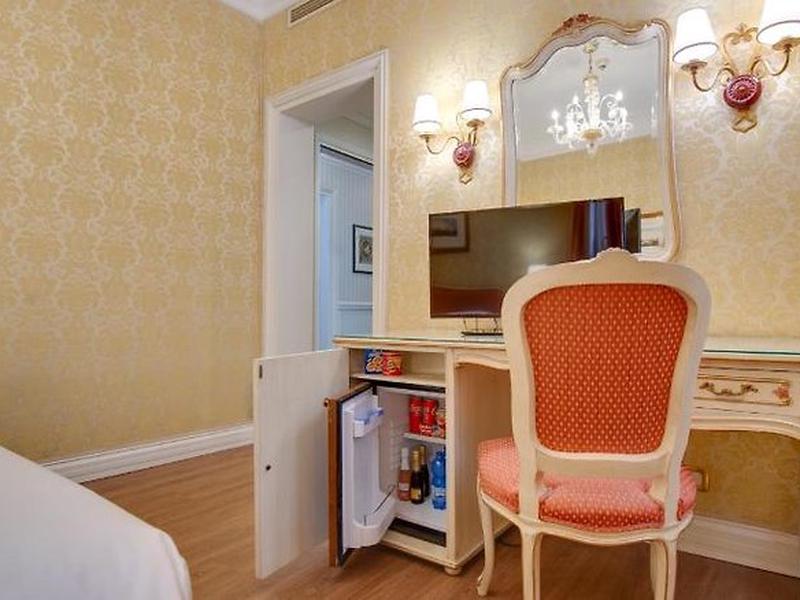 FAB5F1FD9293B3F592DAF8ACAB8562F3