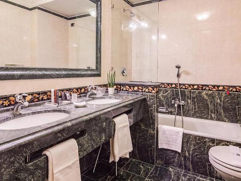 F07664CA3B20CC2EC6097D9352ACAD4D