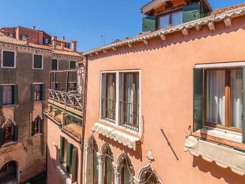 F39BD9B7BA93BA9D8E446BB6C0CE4B02