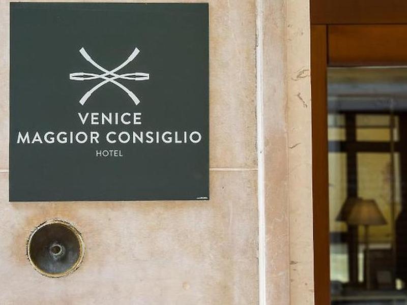 2F391A1DFB7AAA9AC59CE73FF04FF8C7