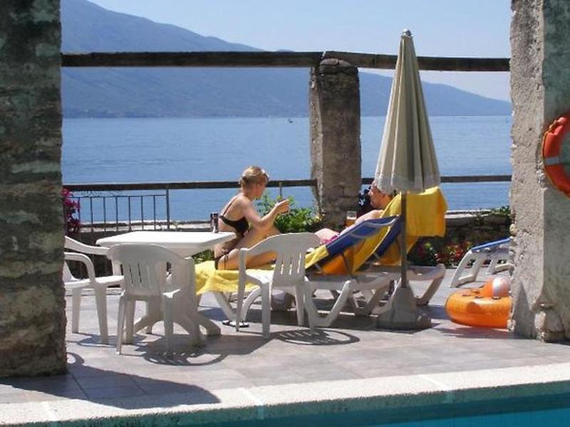 FE21DA5FFE81432005CDA7D53B001653