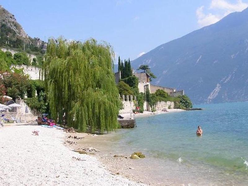 F9F7B0163CFB7D59F3692A309BF9029C