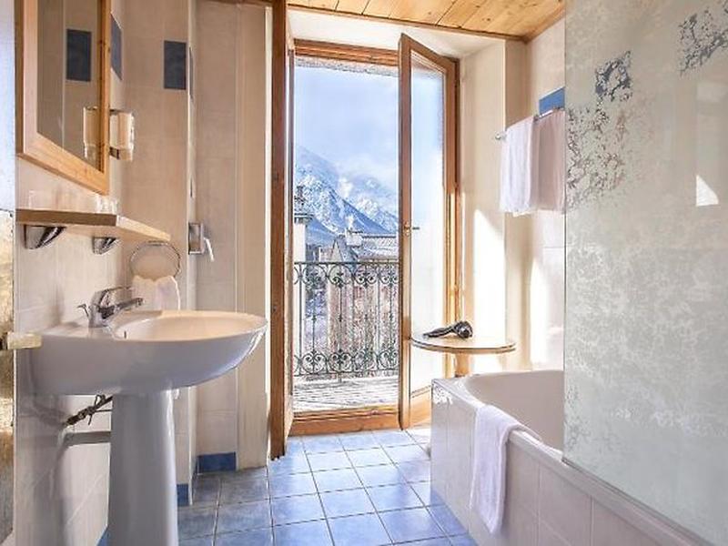 E408B20770B86A7EB845A6EC8BAA817B