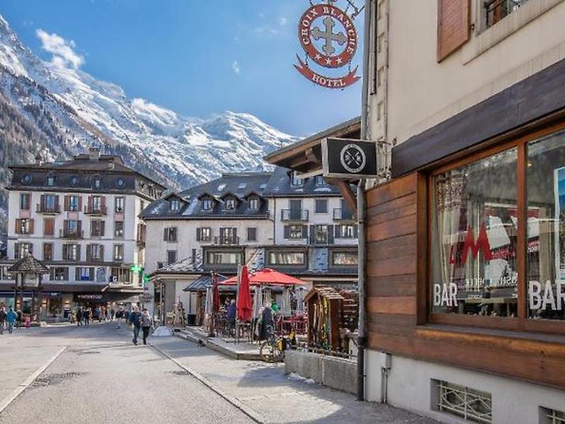 506F427FC1B8335B6C01634664901AAB