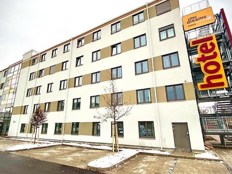 6FBF7A942D51487CB3CE3880065DA899