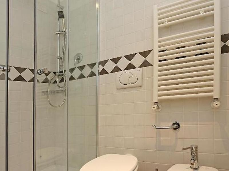 0BFE9AA3016FDAD1099788157A27DE4C