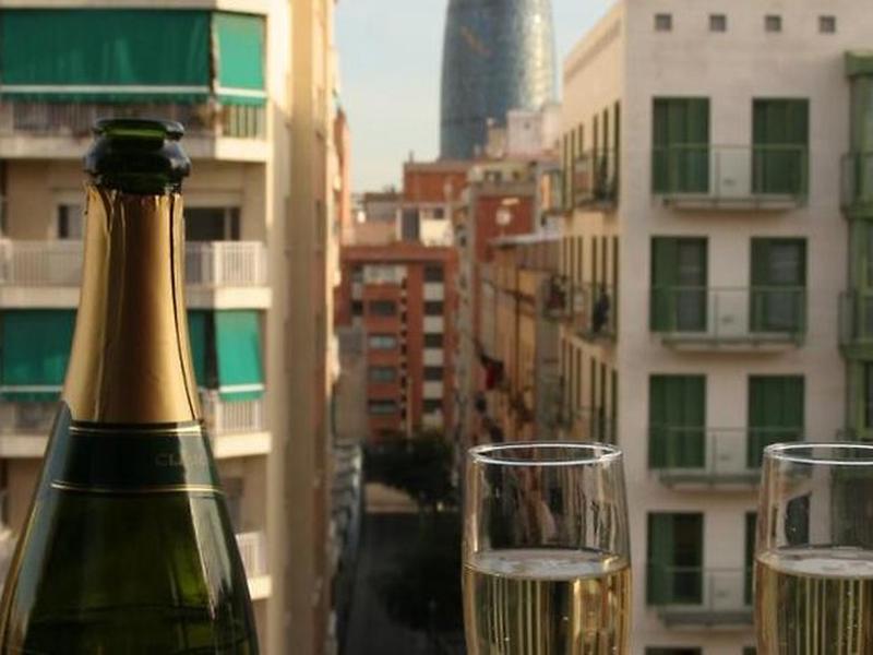 723812E562B35BDAB848D10215696B1A