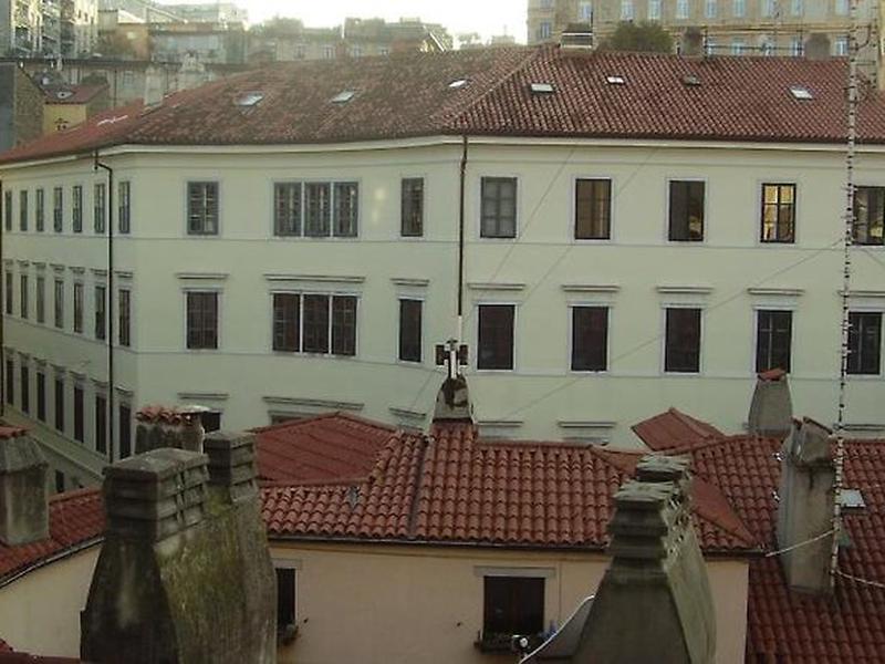 0C4F51AA7048C8F182C7A76A17FEAB6E