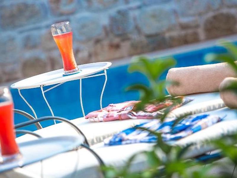 12760B359B4D9D6355B05F2136B4BE86