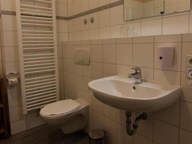 9003511488768F3ED65D2998D1F9F7F3