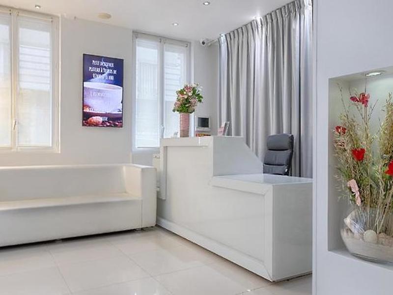 467028FADC611C2BDB4509D1ABA3409B