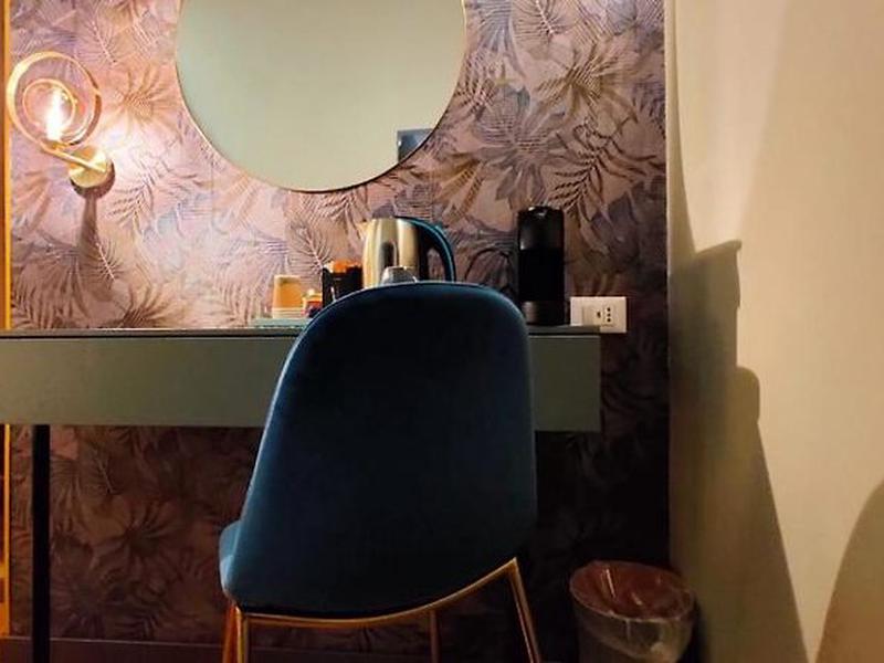 5F7B8B625C6644EF2732F4E2832546D2