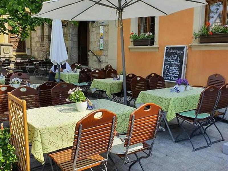 7A022A64A68A19D398409AA89564628E