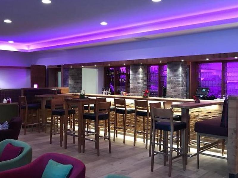 941363F60AAF1418250A9184052A8E25