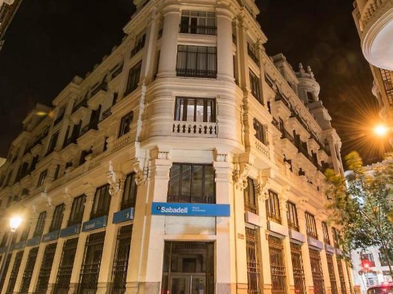 FBEB8E5D06750BF802B4D81D24A4D0E5