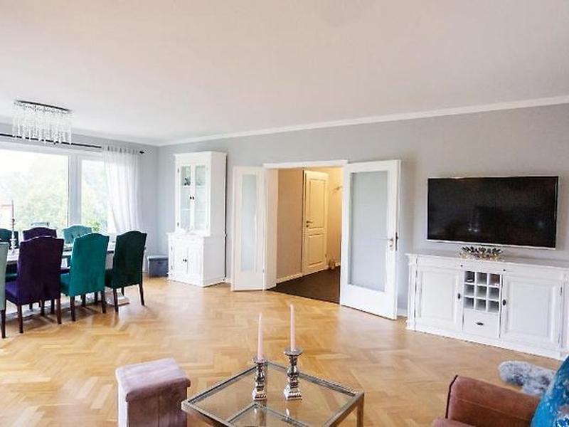 B18E35C93A503C1A54F42CDFD49388CD