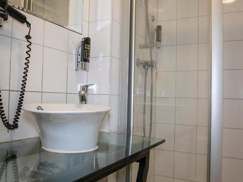 54F7155AFA988EAED0D03E8B1DDB6392