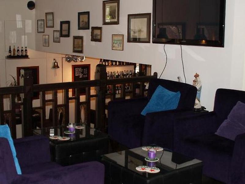 C02140C5EFA2509737AD4986A2E354B2