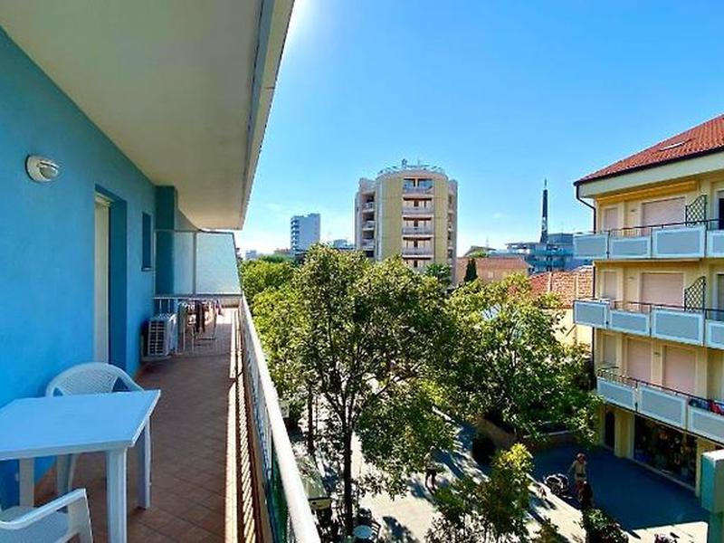 B2211BED542AF6FF70EE781579065BFC