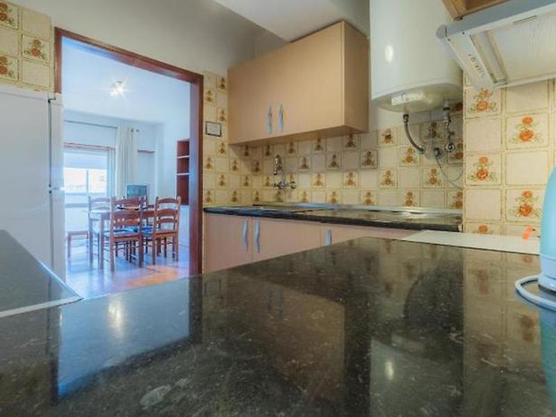 81FB50FCAB762E98E32071DAF373C24B