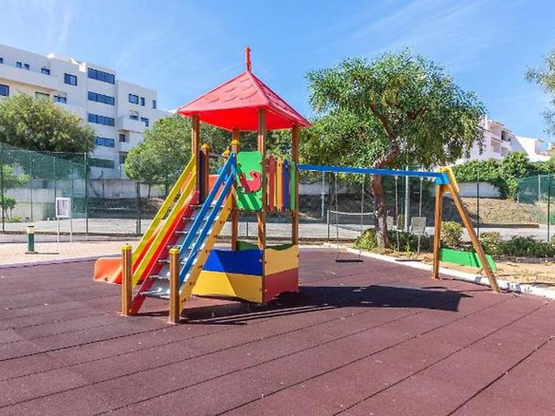 EA90A57EE6189E0BB8A72B7D001F84BE