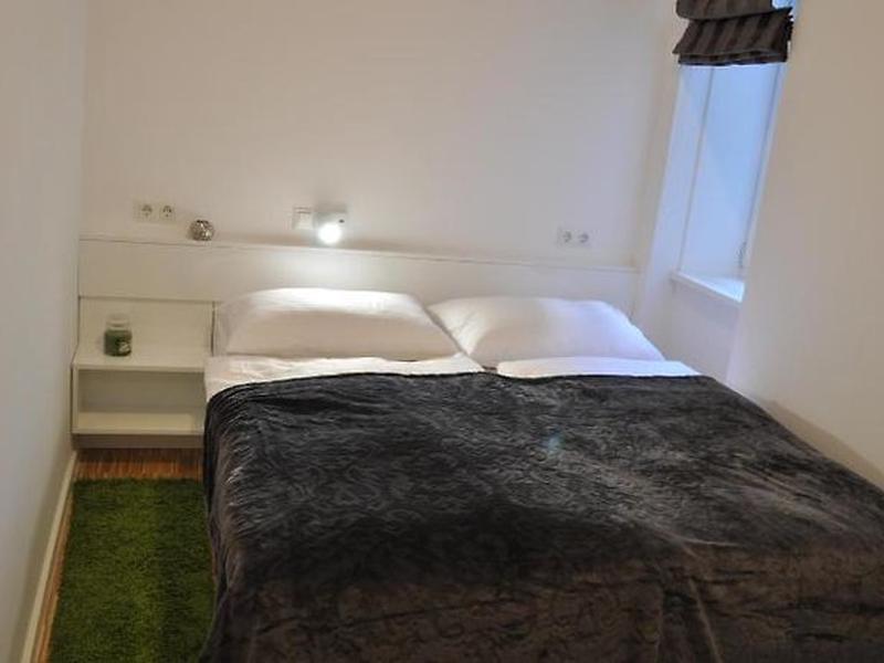 C8F28A7A1ADDE705A8CDB228AA6DAF0A