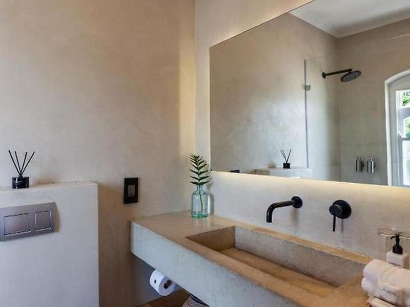 2E9270B86AC6BED8EC34B483D4741AE0