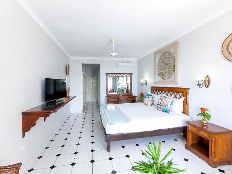 81E1D25805D627AEBE2E7BD400BC45FF