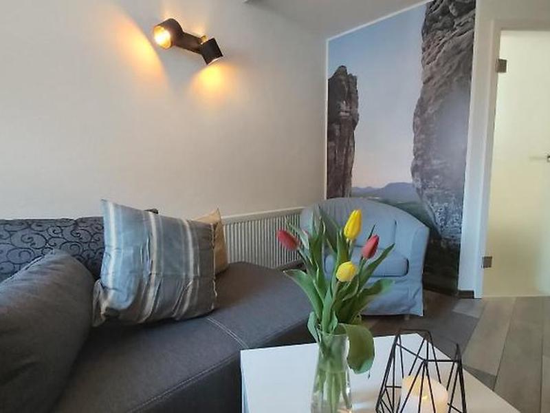 A56811337B247F0B8100181E28388BFA