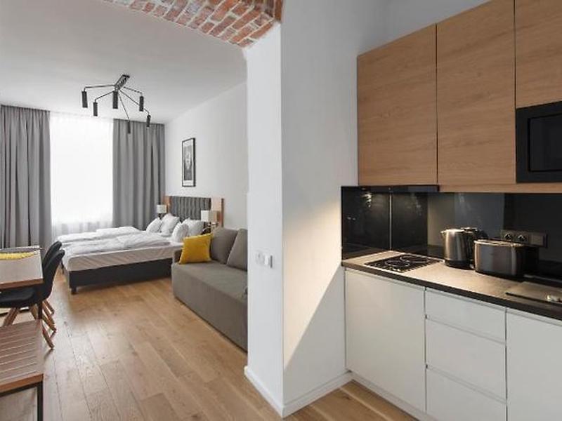 A168BF00E3C8A83E9171C4ABF29971E2