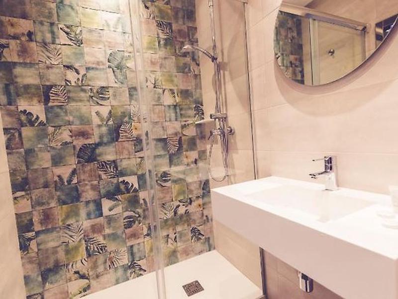 D1E703AF7043079E0C8E96147CEA1B9B