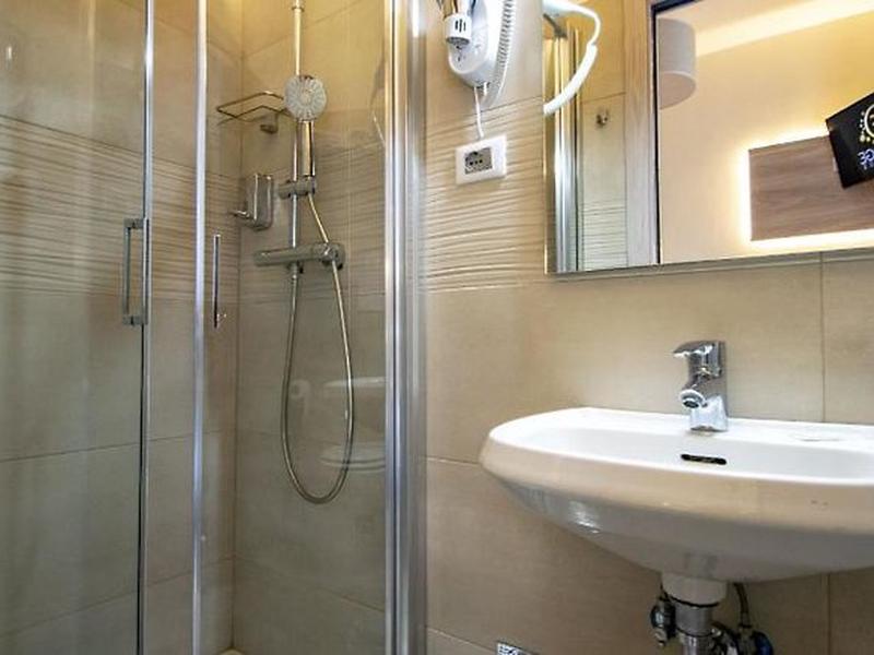 F591919BA927475FA663934A3EC932F8