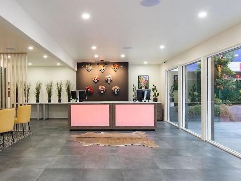 258DAAC19383AA6BDB646AA7AC1A0BD8