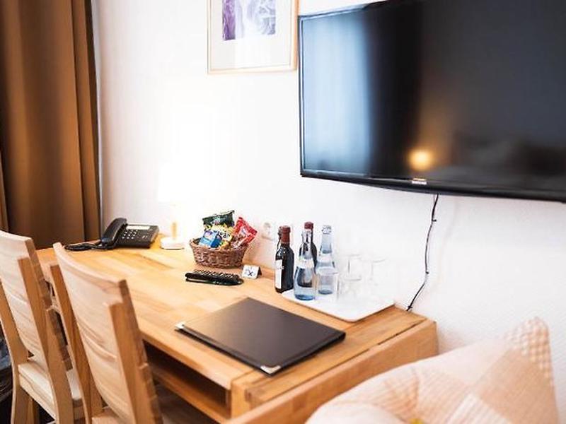 2A0A4B3187A430296F7FC69593E63F97