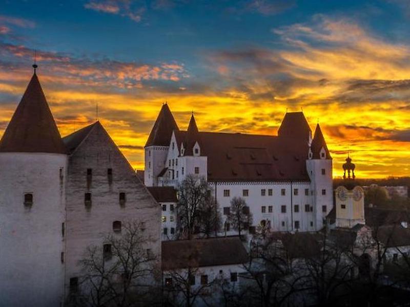 EDF9F3D599BD16F0927E4A08302D61AB