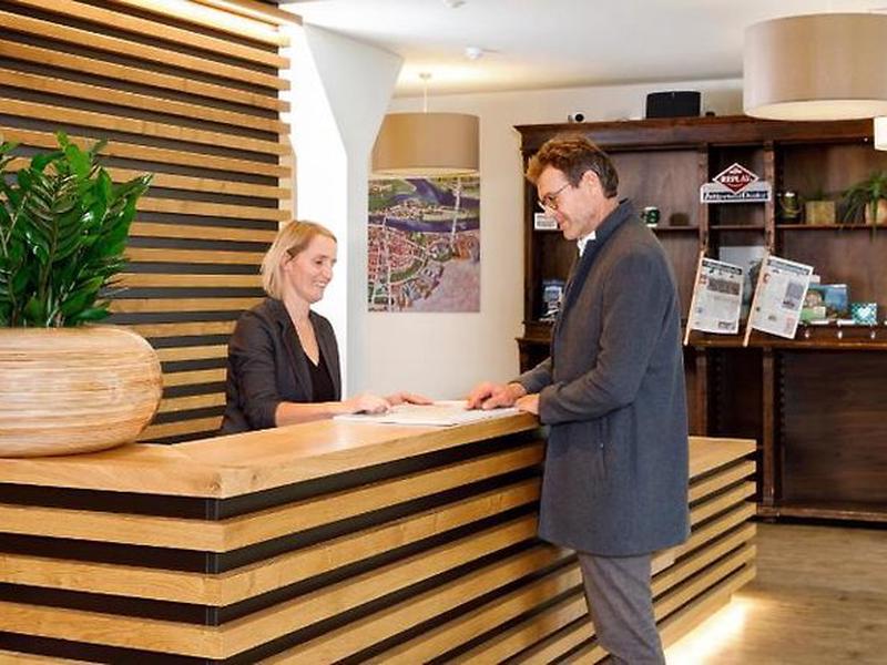 E6F6F6C500C933B7D1E92635F8898507