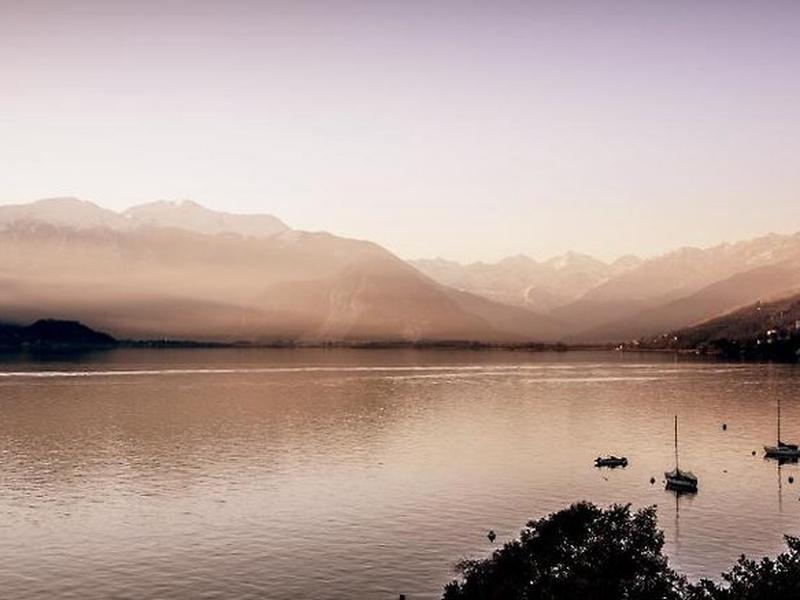 379FF9D1FBEB4A60FCC4BA8578B6E76F