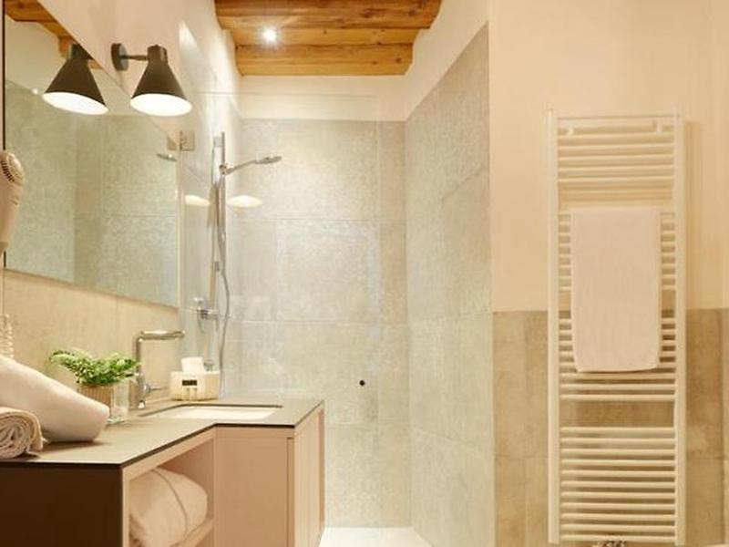 E298F0077E2E08395D68C9F1DD49718C