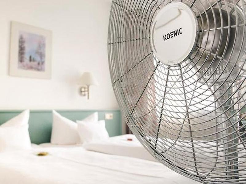 32FBB536DAC0759C80C69F1C153C64C1