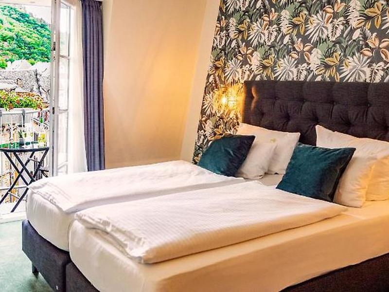 9150E2EB7B21FAF7E35AC90F59700EA3