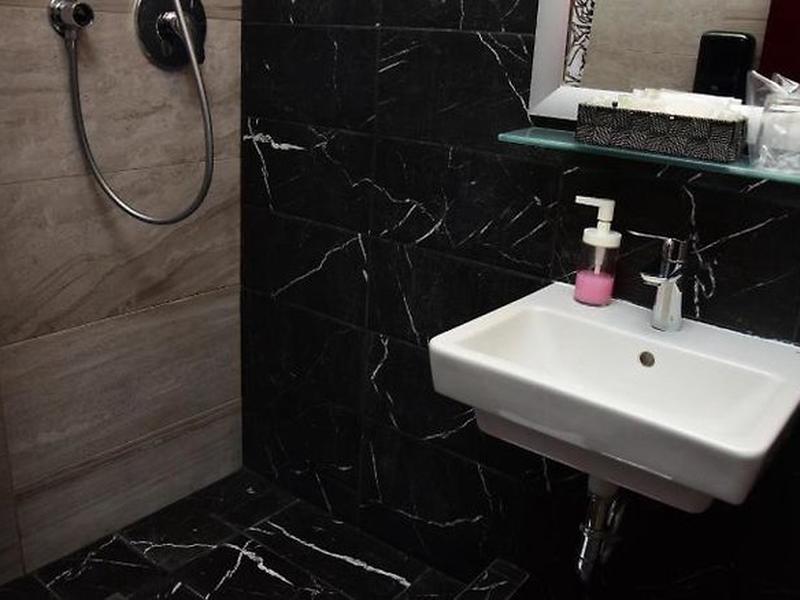 46198CE91BDDD905D00B6F127D696C3A