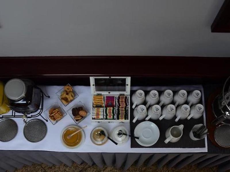 2E8B9FD9137A5B80348A582DA3130A46