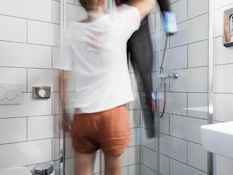 9CD80E27B0260C2F9778E33351CED69B