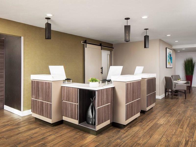 1B7BF6DA1DDD83F620E65DBBFC0C5994