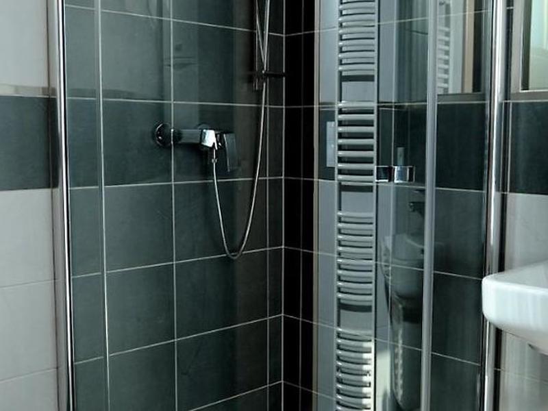 BABB4D225563E950AA2ED59790423259